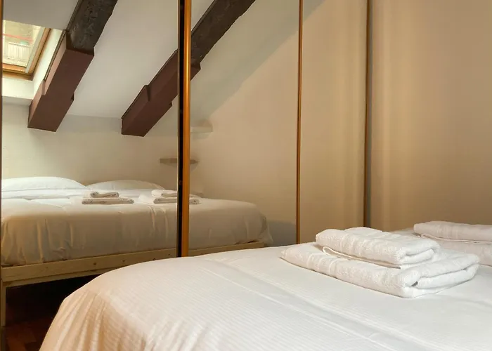 Apartment La Mansarda Di Pino *